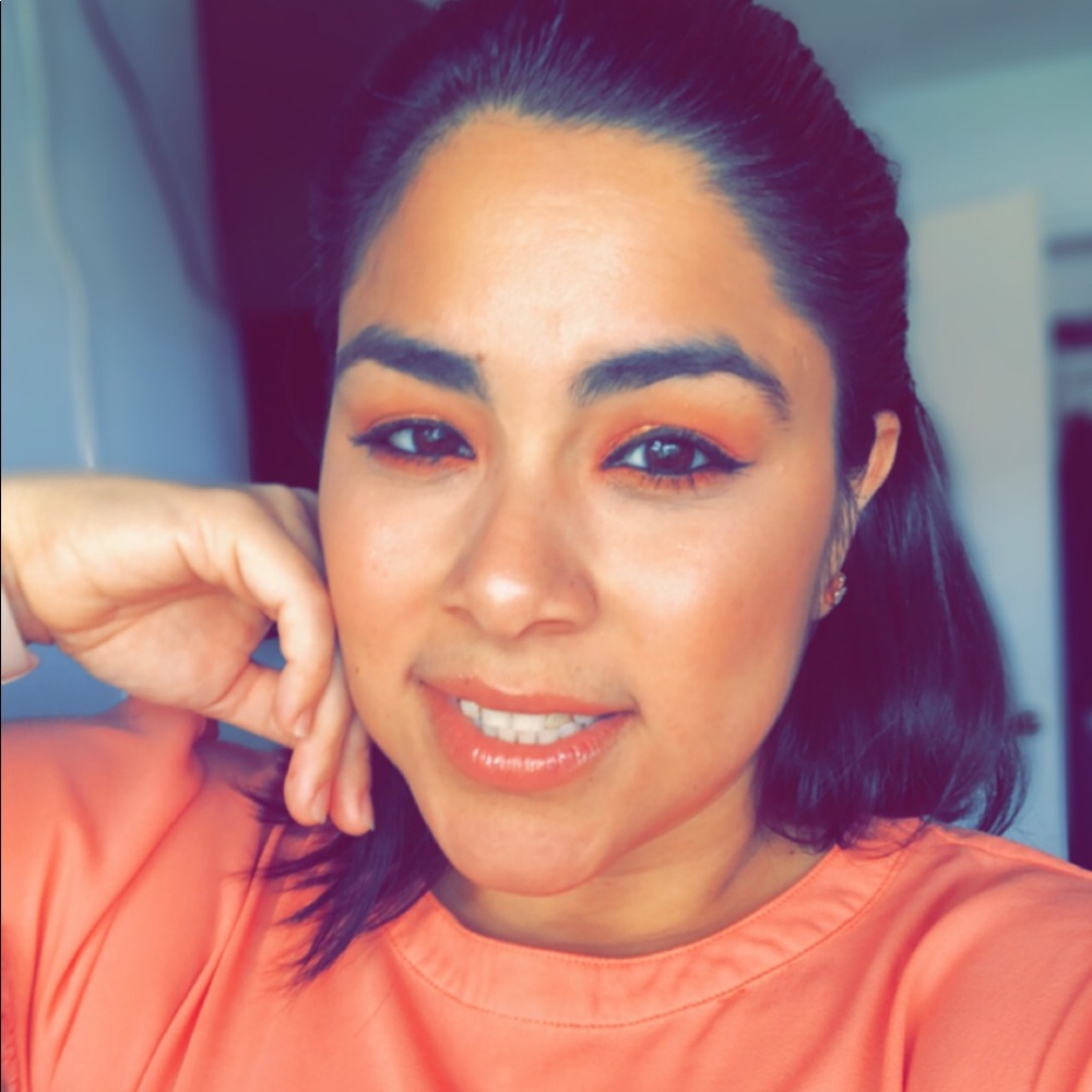 Meet your Posher, Yahoska